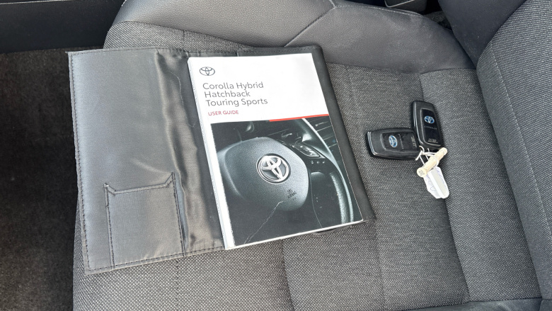 Toyota Corolla 1.8 VVT-i Hybrid Design 5dr CVT Hybrid Hatchback